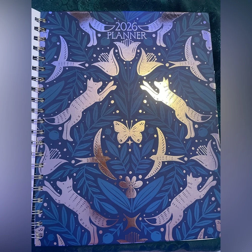 Large 2026 Organizational Planner, Green hardcovers with Gold Foil Birds&Animals